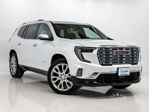 Used 2024 GMC Acadia Denali w/ Super Cruise Package image 5