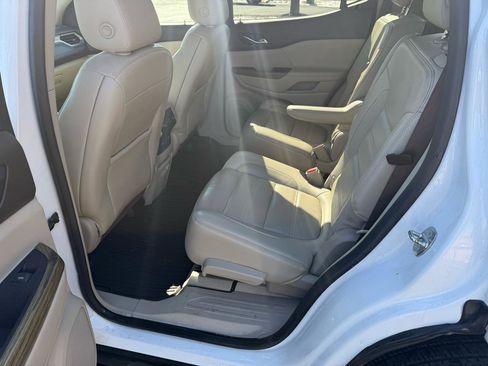 Used 2017 GMC Acadia Denali w/ Technology Package image 23