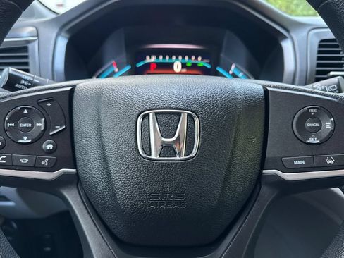 Used 2018 Honda Odyssey EX image 23