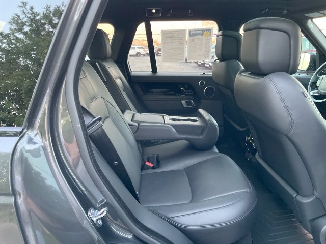 Used 2018 Land Rover Range Rover Supercharged AWD/4WD image 15