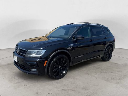 Used 2021 Volkswagen Tiguan SE R-Line AWD/4WD image 2