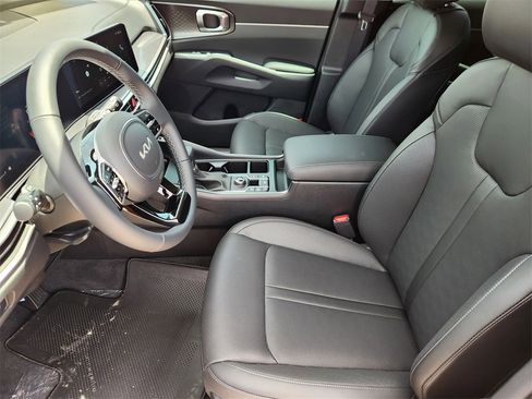 New 2025 Kia Sorento S w/ Panoramic Sunroof Package image 10