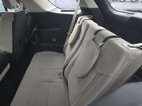 Used 2023 Ford Explorer 4WD image 14