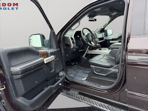 Used 2020 Ford F150 Lariat image 20