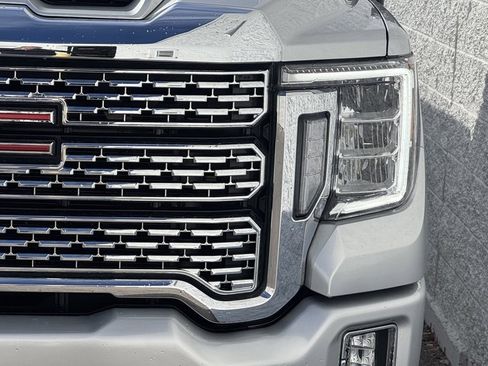 Used 2021 GMC Sierra 3500 Denali w/ Denali Ultimate Package image 4