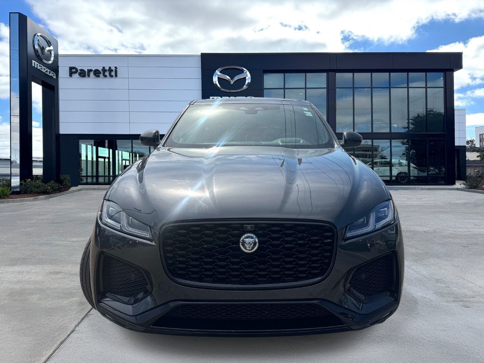 Used 2026 Jaguar F-PACE R-Dynamic S AWD/4WD image 4