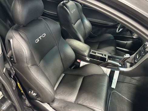 Used 2004 Pontiac GTO image 27