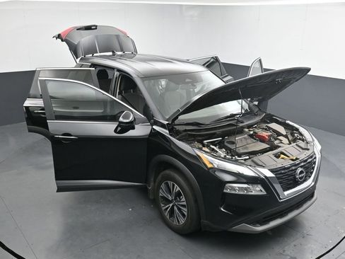 Used 2023 Nissan Rogue SV image 25