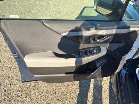Certified 2025 Subaru Outback Premium AWD/4WD image 29