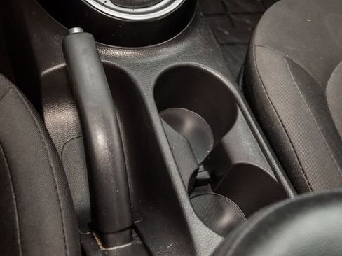 Used 2015 Kia Soul FWD image 13