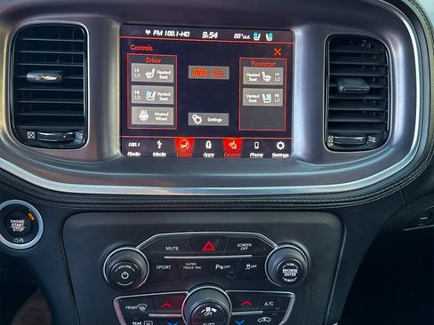 Used 2019 Dodge Charger R/T w/ Plus Group image 29