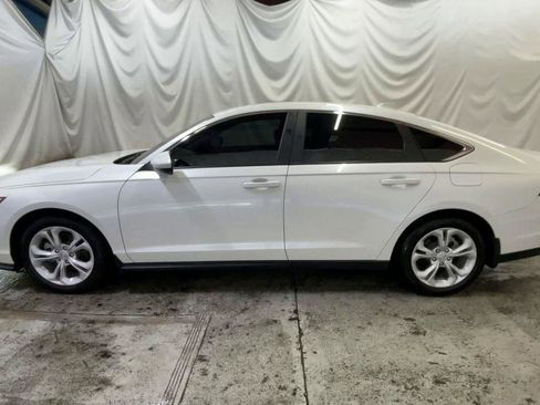 Used 2025 Honda Accord LX image 5