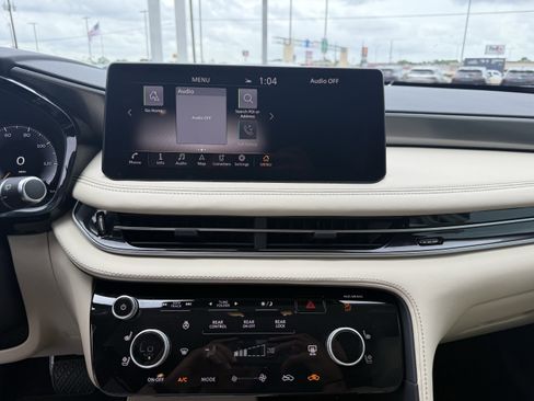 Certified 2023 INFINITI QX60 Luxe AWD/4WD image 22