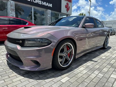 Used 2018 Dodge Charger R/T Scat Pack w/ Dynamics Package RWD image 3