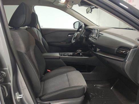Used 2021 Nissan Rogue SV AWD/4WD image 21