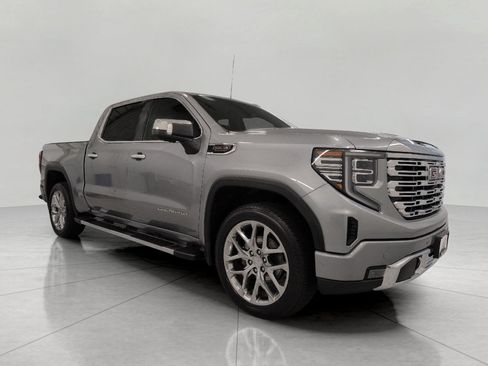 Used 2023 GMC Sierra 1500 Denali w/ Technology Package AWD/4WD image 1