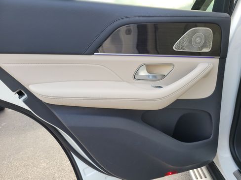 Used 2020 Mercedes-Benz GLE 350 image 10