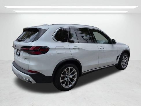 New 2026 BMW X5 sDrive40i w/ Parking Assistance Package RWD image 4
