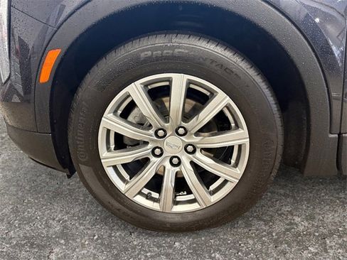 Certified 2023 Cadillac XT4 Premium Luxury image 12