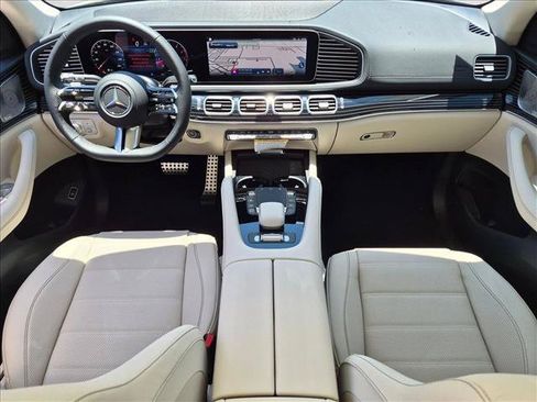 New 2026 Mercedes-Benz GLS 450 4MATIC image 14