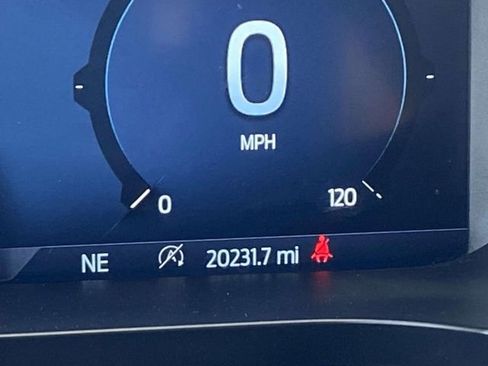 Used 2025 Ford F150 XLT w/ Equipment Group 301A Standard image 18