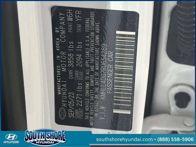 Certified 2024 Hyundai Elantra SE FWD image 20