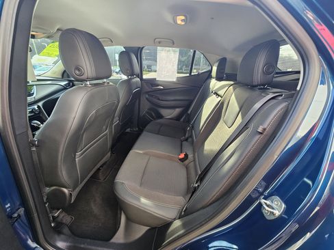 Used 2021 Buick Encore GX Select image 14