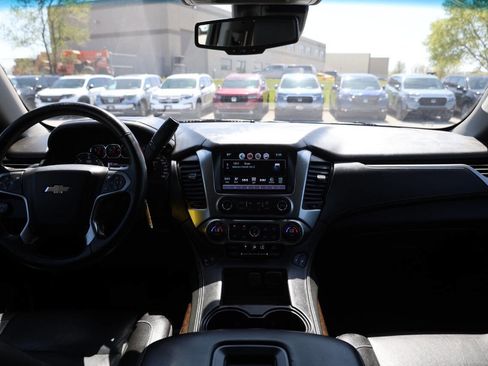 Used 2016 Chevrolet Tahoe LT image 14