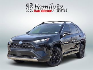 Used 2023 Toyota RAV4 SE w/ Convenience Package video 1