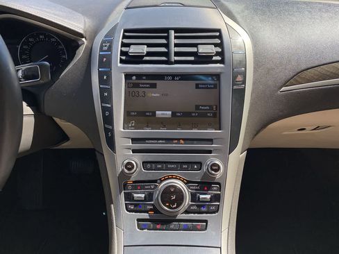Used 2018 Lincoln MKZ Reserve w/ Climate Package AWD/4WD image 25
