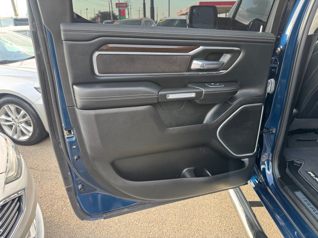 Used 2022 RAM 1500 Laramie AWD/4WD image 22