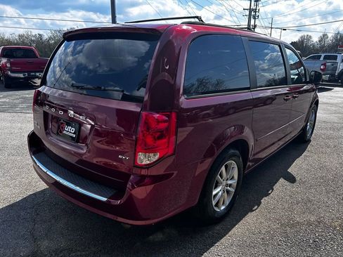 Used 2014 Dodge Grand Caravan SXT FWD image 7