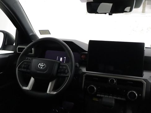Used 2024 Toyota Tacoma TRD Off-Road w/ TRD Off Road Premium Package AWD/4WD image 2