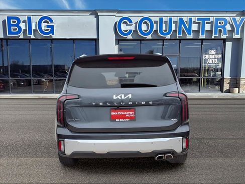 Used 2024 Kia Telluride SX image 3