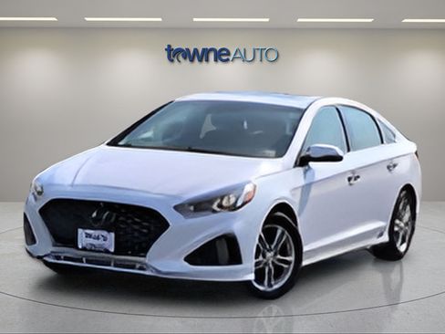 Used 2019 Hyundai Sonata Sport w/ Tech Package 03 FWD image 9
