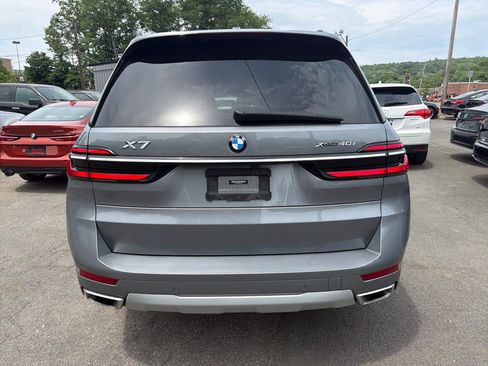 Used 2024 BMW X7 xDrive40i AWD/4WD image 7