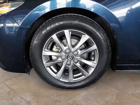 Used 2021 MAZDA MAZDA3 s FWD image 26