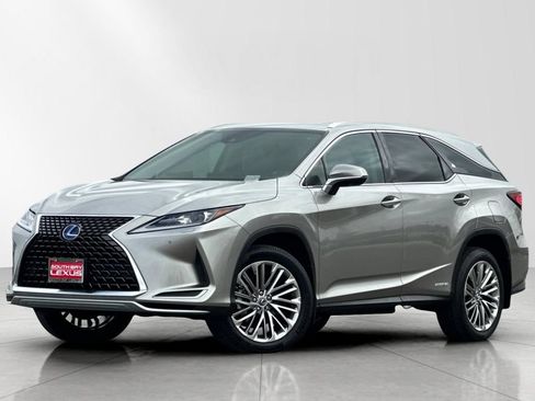 Used 2021 Lexus RX 450hL Luxury w/ Cold Area Package (CK) AWD/4WD image 2