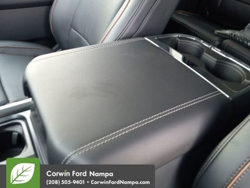 New 2026 Ford F250 Lariat w/ Chrome Package image 19