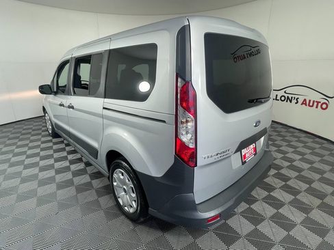 Used 2016 Ford Transit Connect XL image 4