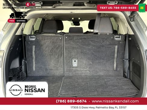 Used 2024 Toyota Highlander LE image 28