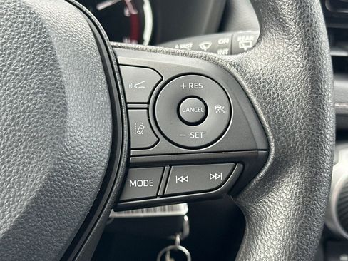 New 2025 Toyota RAV4 LE image 28