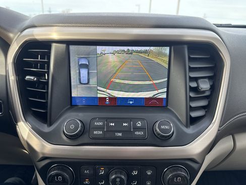 Used 2019 GMC Acadia Denali w/ Technology Package image 17