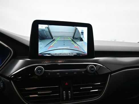 Used 2022 Ford Escape SEL w/ SEL Stealth AWD Package image 17