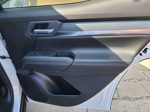 New 2026 GMC Terrain Elevation w/ Technology Package II image 39