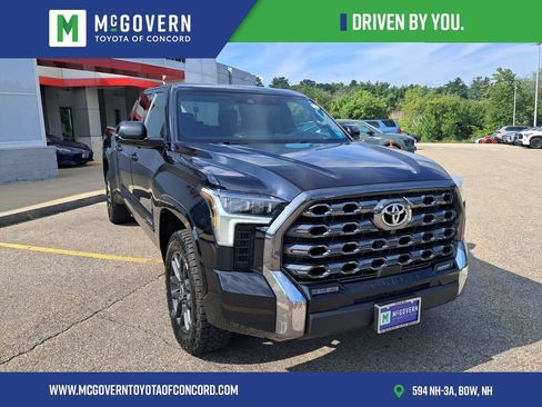 Used 2024 Toyota Tundra Platinum AWD/4WD image 4