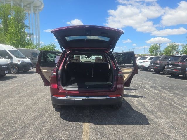 Used 2024 Jeep Grand Cherokee Limited w/ Luxury Tech Group II AWD/4WD image 37