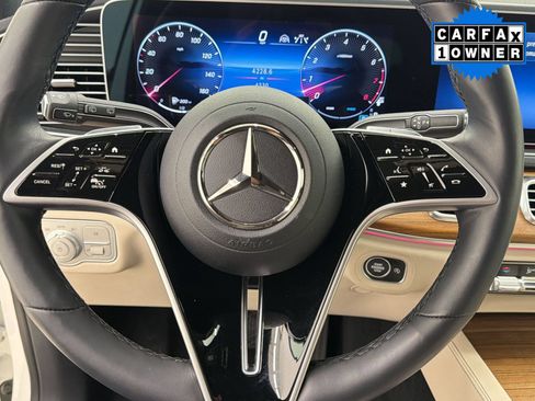 Used 2025 Mercedes-Benz GLS 450 4MATIC image 15