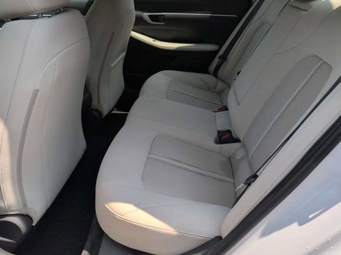 Used 2025 Hyundai Sonata SEL FWD image 19