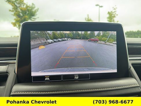 Used 2021 Chevrolet Tahoe Premier AWD/4WD image 17